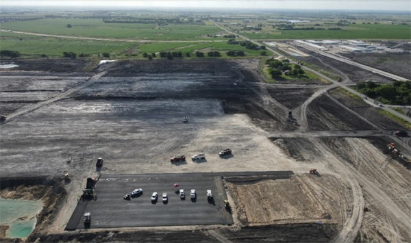 삼성전자가 미국 텍사스주 테일러시에 신규 반도체 공장을 짓기 위해 기초 공사와 터파기 작업을 진행하고 있다.  [사진 제공 = 삼성전자]