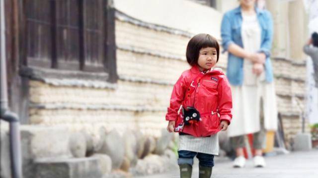 넷플릭스에서 볼 수 있는 '나의 첫 심부름'은 난생처음 혼자서 심부름을 하러 가는 어린아이의 모습을 담은 일본의 장수 예능 프로그램이다. 넷플릭스 제공