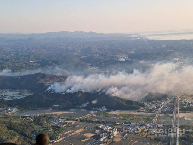 경북 울진군 근남면 산불 현장. 경북소방본부 제공
