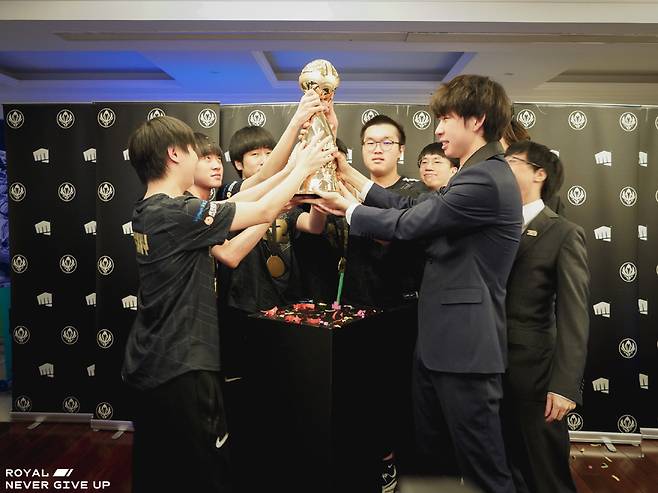 사진=RNG 공식 웨이보