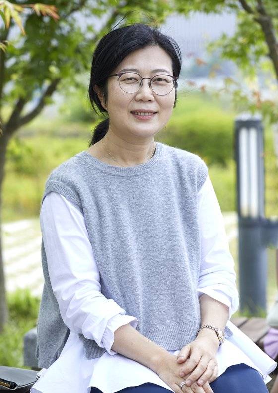 청주대 조경도시계획 전공 이애란 교수는 정부세종청사의 조경 설계와 감리를 맡아 옥상정원 조성사업을 이끌었다.