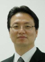 엄기홍 경북대 정치외교학과 교수