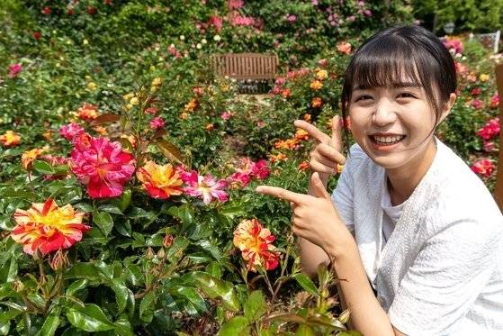 에버랜드 아마존 익스프레스에서 근무하는 알바 영상으로 최근 화제가 된 일명 '소울리스좌' 김한나씨. 장진영 기자