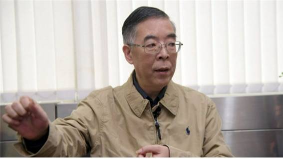 <역사·문헌학자 우런화는 30년에 걸쳐 톈안먼 대학살의 진상을 규명한 3부작의 역사서를 출판했다. 사진/台灣中央社記者孫仲達>