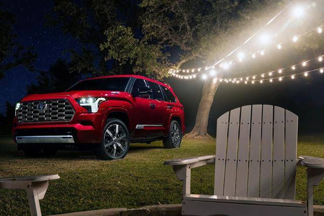 토요타 세콰이어 리뷰