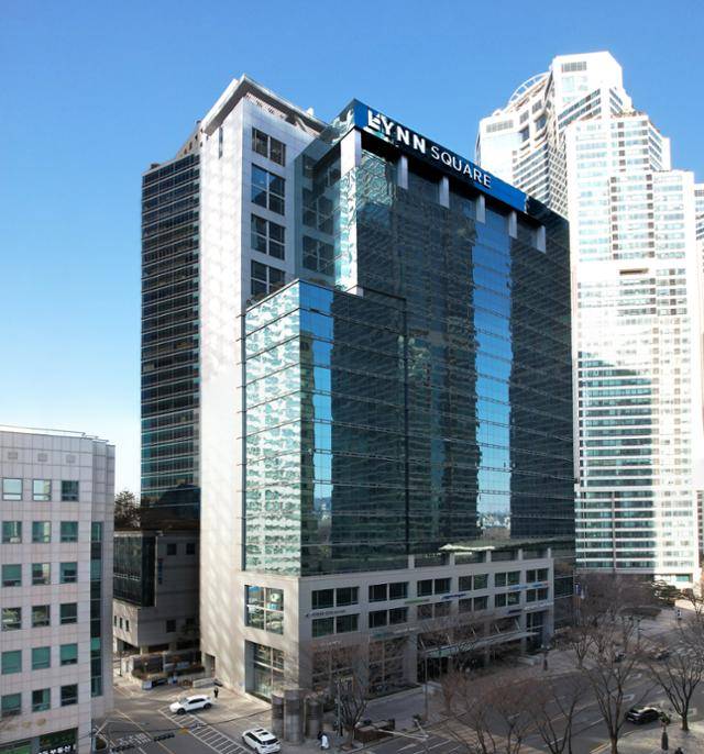 우미의 린스퀘어 강남사옥 전경