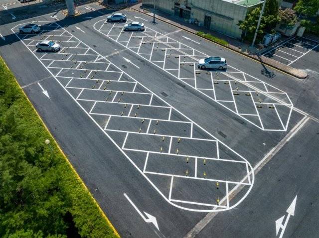 13일부터 사선 주차장으로 운영되는 서울 송파구 신천유수지 공영주차장 모습. 서울시 제공