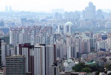 남산에서 바라본 서울 아파트 단지의 모습. [연합]