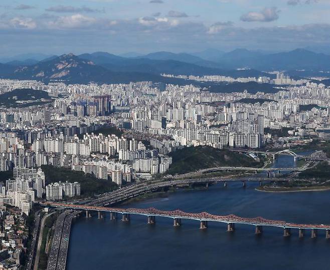 서울 상공에서 바라본 성동구 지역. 한수빈 기자