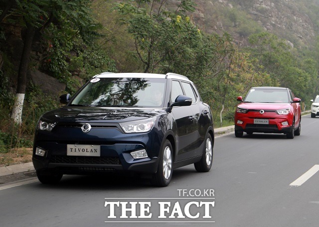 쌍용차는 지난 2015년 소형 SUV '티볼리'를 출시, 가성비 마케팅을 전면에 내세우며 2년 만에 내수 판매 10만 대를 넘어서는 데 성공한 바 있다. /쌍용차 제공