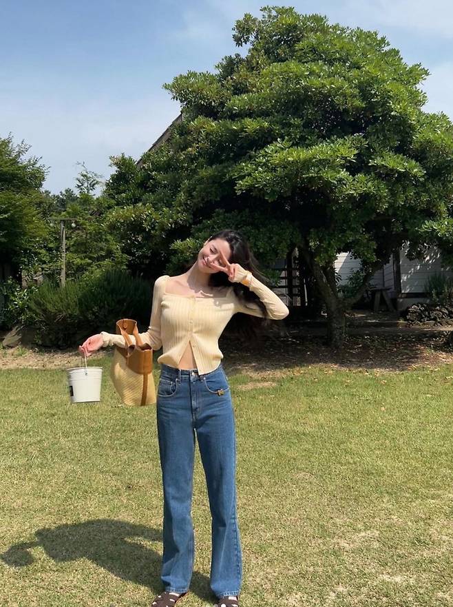 /사진=권나라 인스타그램