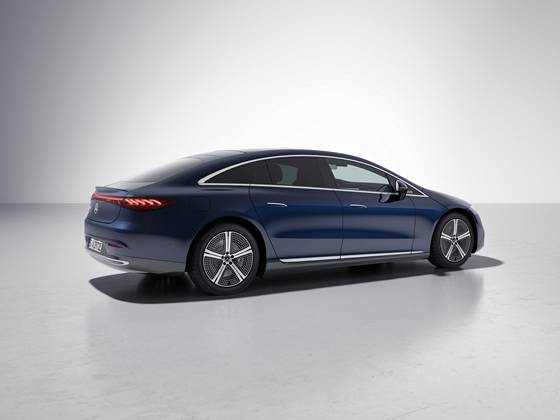 더 뉴 EQS 350 후면부. /사진=벤츠코리아