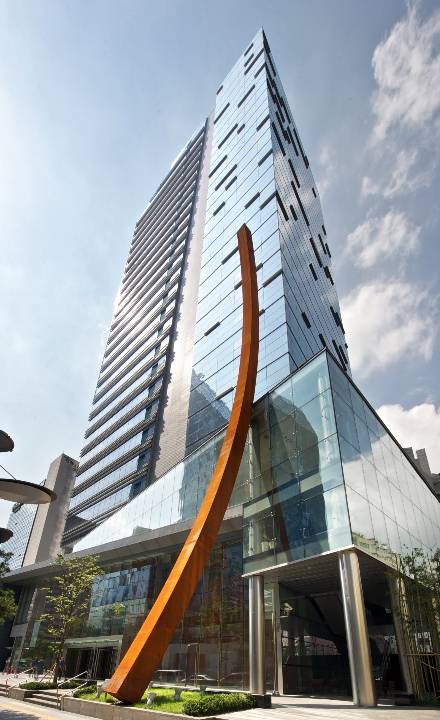 동국제강이 신입사원 공개채용을 진행한다. 사진은 서울 중구 동국제강 본사. /사진=동국제강 제공