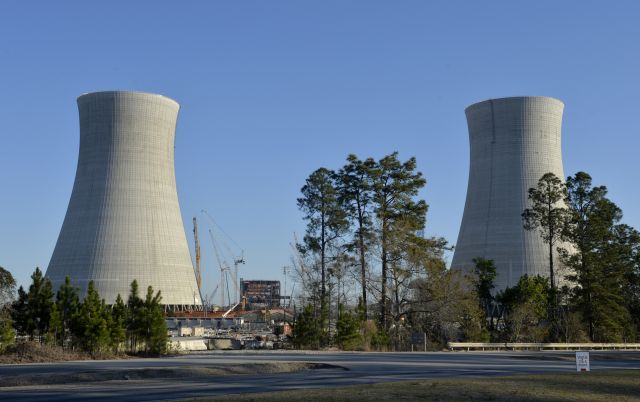 미국 캘리포니아주 웨인스보로에 건설 중인 원자력발전소의 냉각탑. AP연합뉴스