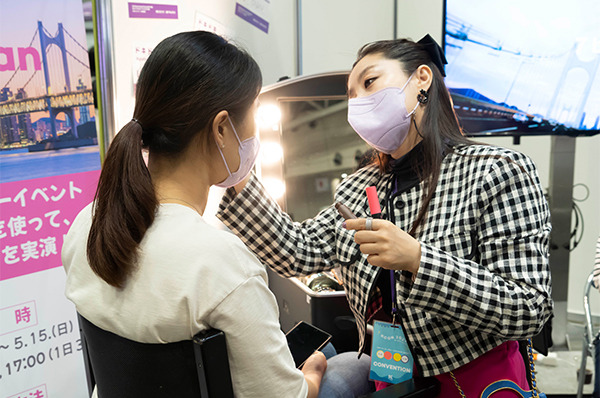 K-beauty experience event during KCON 2022 Premier in Tokyo [Source: CJ ENM]