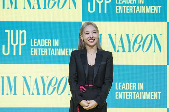 활짝 웃는 나연. 류재민 기자