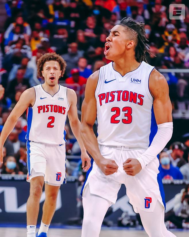 케이드 커닝햄(좌)과 디트로이트의 미래를 이끌 제이든 아이비. ESPN 제공