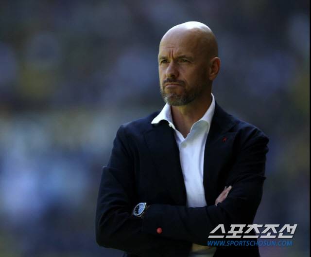 에릭 텐 하흐 맨유감독. 더 선 기사캡쳐