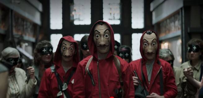 한국판의 원작인 스페인 드라마 <종이의 집> 스틸컷. 넷플릭스 제공