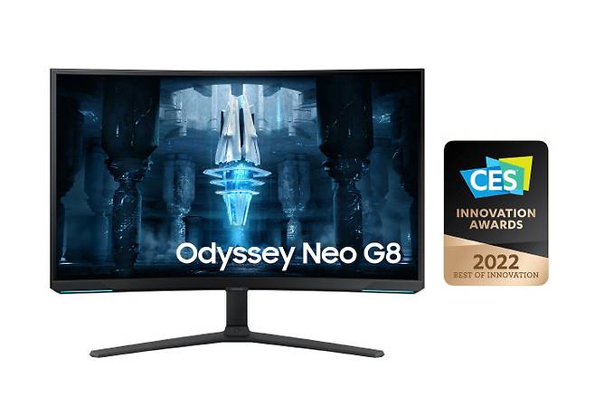 오디세이 네오 G8은 GTG 기준 1ms(0.0001초)의 빠른 응답속도와 240Hz의 높은 주사율을 갖춰 세계 최대 가전 박람회 CES2022에서 게이밍 부문 '최고혁신상'을 수상했다. [사진 출처 = 삼성전자]