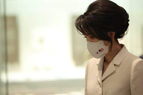 김건희 여사가 북대서양조약기구(NATO) 정상회의 참석국 정상 배우자들과 함께 배우자 대상 프로그램에 참여한다. 사진은 김 여사 모습. /사진=뉴스1(김 여사 측 제공)