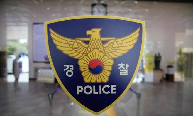 27일 뉴스1에 따르면 인력부족 등의 이유로 이틀 연속 야간근무를 한 경찰 간부가 퇴근 후 자택에서 숨진 채 발견됐다. 사진은 기사내용과 무관. /사진=뉴시스