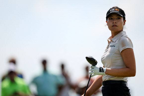 전인지 - 26일(한국시간) 미국 메릴랜드주 베세즈다의 콩그레셔널 컨트리클럽(파72)에서 열린  KPMG 여자 PGA 챔피언십 3라운드에서 전인지가 샷을 준비하고 있다.메릴랜드 AP 연합뉴스