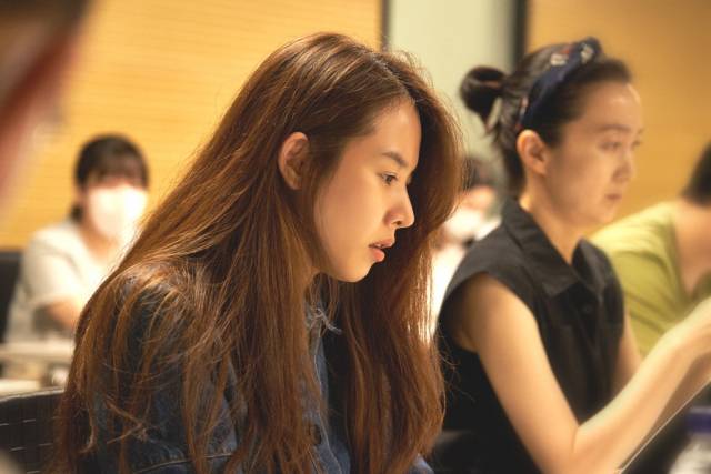 영화 ‘늘봄가든’ 조윤희 / 사진=㈜제이앤씨미디어그룹 제공