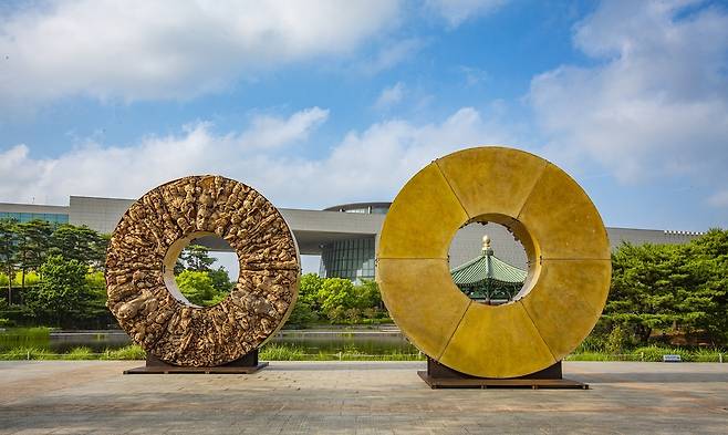 국립중앙박물관에 전시된 하비에르 마린 작품 [국립중앙박물관 제공. 재판매 및 DB 금지]