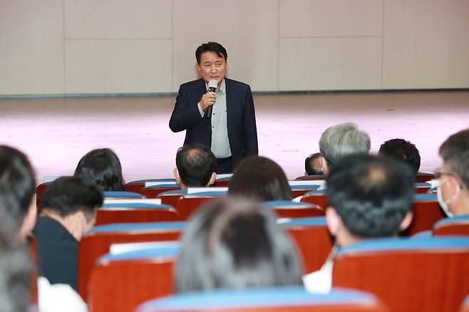 메타버스 관련 특강하는 김영환 당선인 [인수위 제공. 재판매 및 DB 금지]