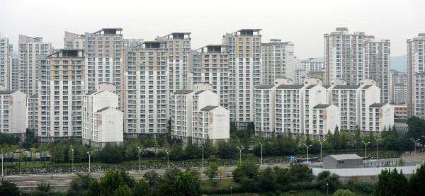 경기 성남시 분당구의 아파트 3.3㎡(평)당 평균 매매가격이 5000만원을 돌파했다.ⓒ뉴시스