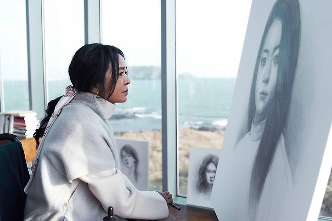 영화 마녀2 속 민트 레스토랑. 영화에선 주요 인물인 백총괄의 집으로 나온다. <사진 제공 = NEW>