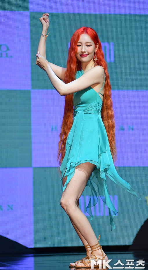 가수 선미가 신곡 ‘열이 올라요’의 콘셉트 포인트를 언급했다. 사진=김재현 기자
