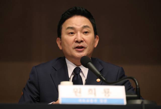 원희룡 국토교통부 장관 초청 관훈토론회 (서울=연합뉴스) 신준희 기자 = 원희룡 국토교통부 장관이 29일 서울 중구 프레스센터에서 열린 관훈토론회에서 발언을 하고 있다. 2022.6.29 hama@yna.co.kr (끝)