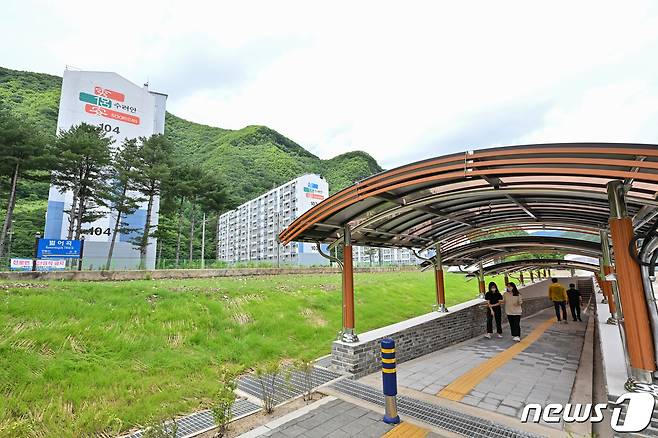 최근 준공된 강원 정선군 남면 문곡시가지 지하보도. (정선군 제공) 2022.6.30/뉴스1