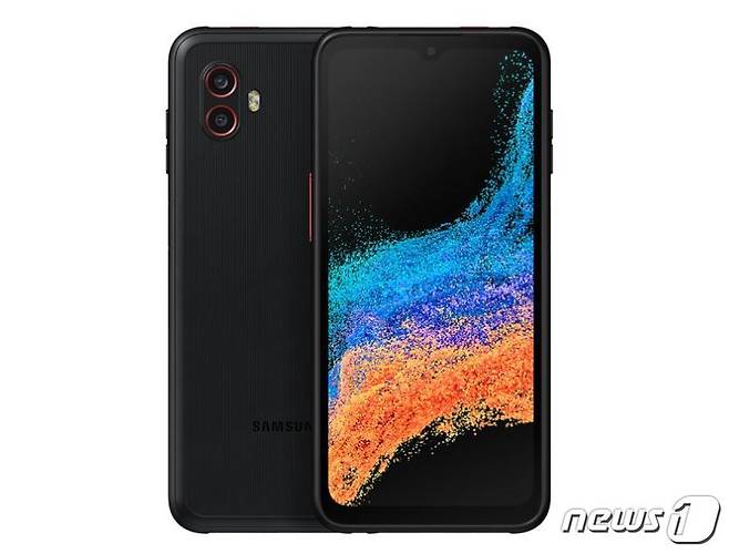 삼성전자 러기드 스마트폰  '갤럭시 엑스커버6 프로'(삼성전자 모바일 프레스 홈페이지 갈무리)© 뉴스1