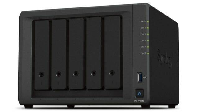 시놀로지 디스크스테이션 플러스 'DS1522+'. (사진=시놀로지)