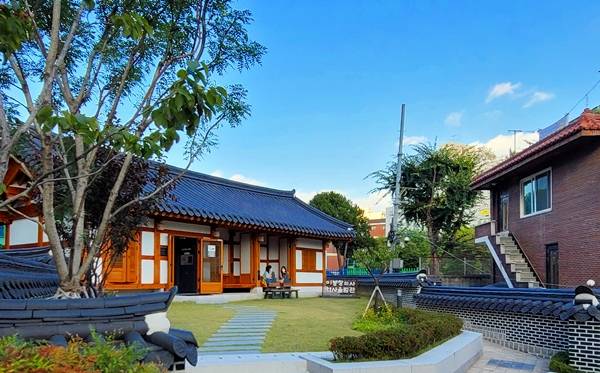 이봉창 역사울림관.