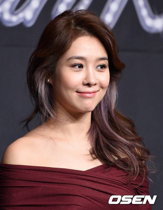 [OSEN=이대선 기자]작품은 제1차 세계대전 중 이중 스파이 혐의로 프랑스 당국에 체포되어 총살당한 아름다운 무희 마타하리의 실화가 바탕이다. 관능적인 춤과 신비로운 외모로 파리 물랭루주에서 가장 사랑받는 무희였던 그녀의 드라마틱한 삶을 프랭크 와일드혼의 음악, 20세기 초 화려한 파리 재현 무대가 한데 어우러질 예정이며 3월 29일 서울 용산구 한남동 블루스퀘어 삼성전자홀에서 개막한다. /sunday@osen.co.kr