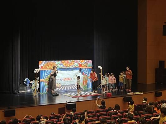 어린이 안전인형극 및 안전퀴즈교육 ⓒ성주군청 제공