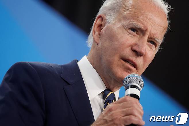 조 바이든 미국 대통령이 30일(현지시간) 스페인 마드리드에서 개최된 북대서양조약기구(NATO·나토) 정상회의 후 기자회견을 하고 있다. 2022.06.30/뉴스1 © 로이터=뉴스1 © News1 김민수 기자