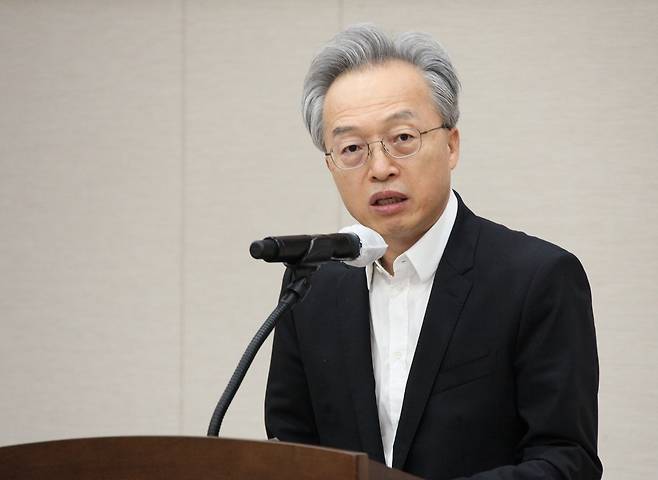 개회사 하는 최진식 한국중견기업연합회 회장(중견련 제공)© 뉴스1