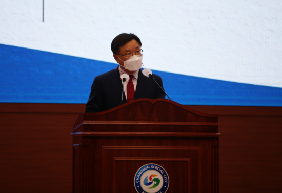 취임사를 전하는 홍남표 경남 창원특례시장. /이세령 기자 ryeong@