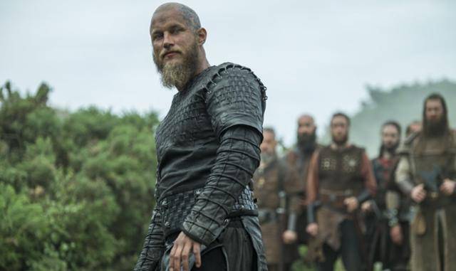 '바이킹스'의 주인공인 바이킹의 신화적 인물, 라그나 로스브로크. IMDb 제공