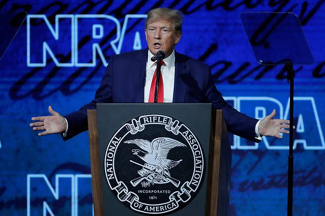 트럼프 전 미국 대통령이 지난 5월27일 전미총기협회(NRA) 행사에 참석해 연설하고 있다.ⓒAP Photo