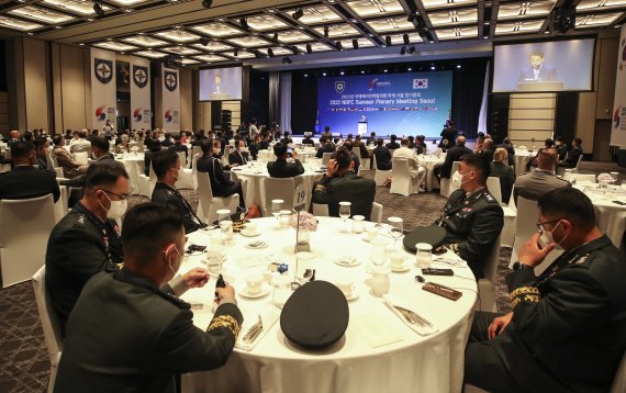 박정환 육군참모총장이 4일 오후 서울시 용산구 하얏트 서울에서 2022년 국제예비전력협의회(NRFC)에서 축사를 하고 있다. 사진=뉴시스