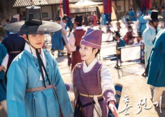 SBS 드라마 ‘홍천기’ 속 의상과 소품 등이 중국 문화를 표절했다는 중국 네티즌의 억지 주장이 나왔다. SBS 사극 드라마 ‘홍천기’ 홈페이지 캡처