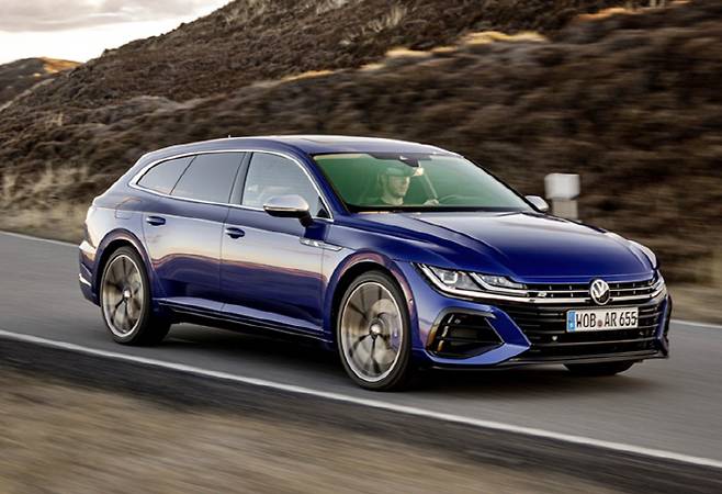 폭스바겐 아테온 R 슈팅 브레이크 [사진출처=폭스바겐]