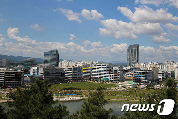 한국전력 등 국내 주요 공기업이 입주해 있는 나주 빛가람혁신도시. © News1