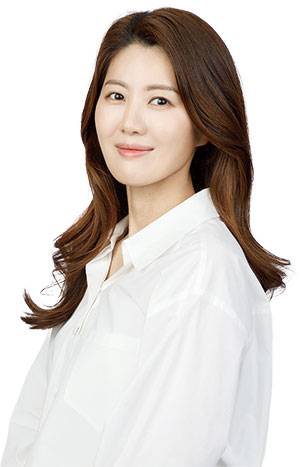 윤소연 아파트멘터리 공동대표연세대 신문방송학과, 전 MBC 편성 PD,‘인테리어 원 북’ 저자 사진 아파트멘터리